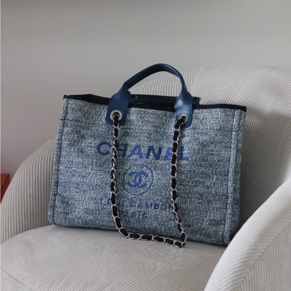 CHANEL Woven Straw Raffia Medium Deauville Tote Blue - Picture 11 of 11